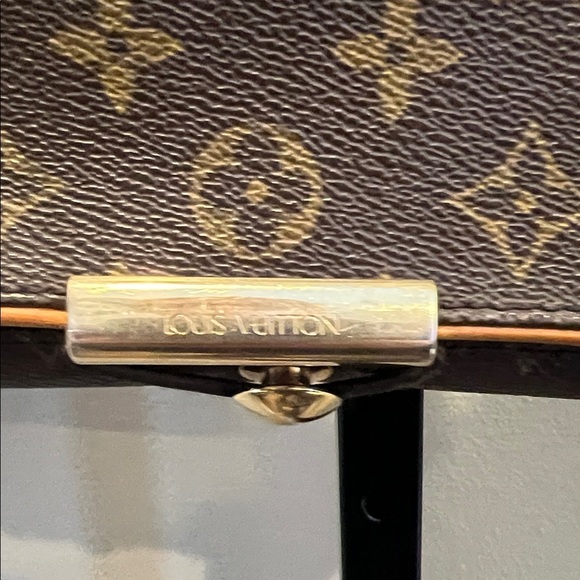 Louis Vuitton Dark Brown Monogram Messenger Bag - Picture 2 of 10